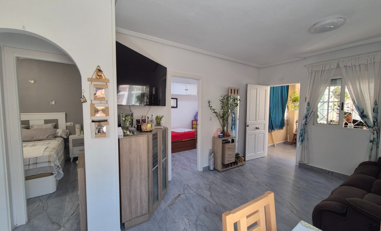 Sale - Bungalow - Torrevieja - torrevieja