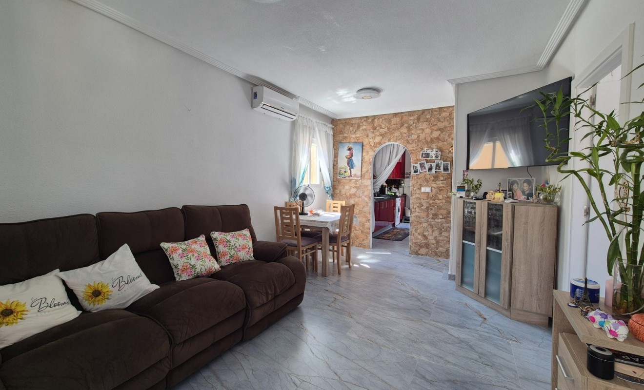 Sale - Bungalow - Torrevieja - torrevieja