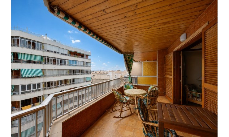 Sale - Apartamento - Torrevieja - Playa del Acequión
