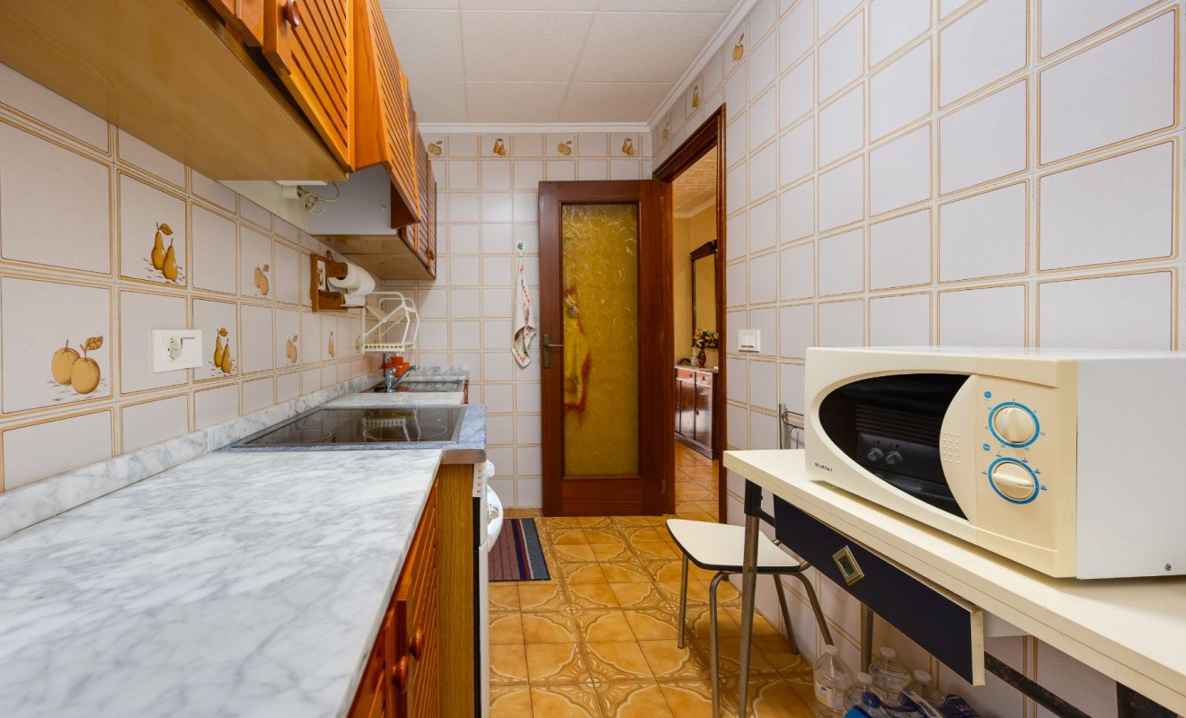 Sale - Apartamento - Torrevieja - Playa del Acequión