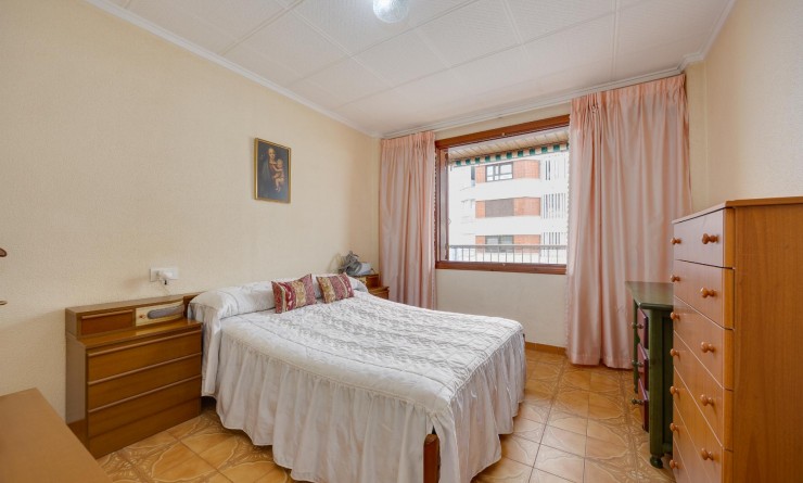 Sale - Apartamento - Torrevieja - Playa del Acequión