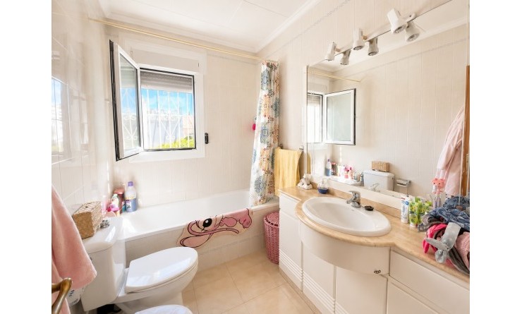 Wederverkoop - Villa - Torrevieja - La siesta