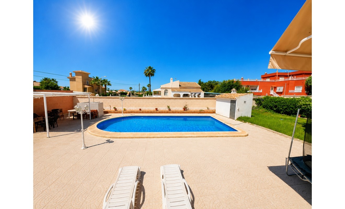 Wederverkoop - Villa - Torrevieja - La siesta