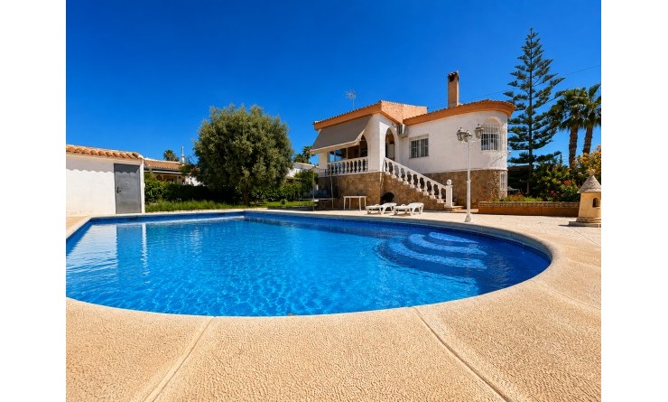 Wederverkoop - Villa - Torrevieja - La siesta