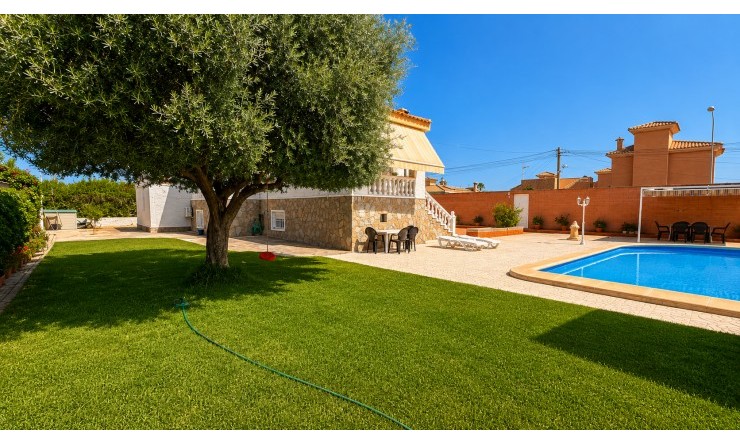Wederverkoop - Villa - Torrevieja - La siesta