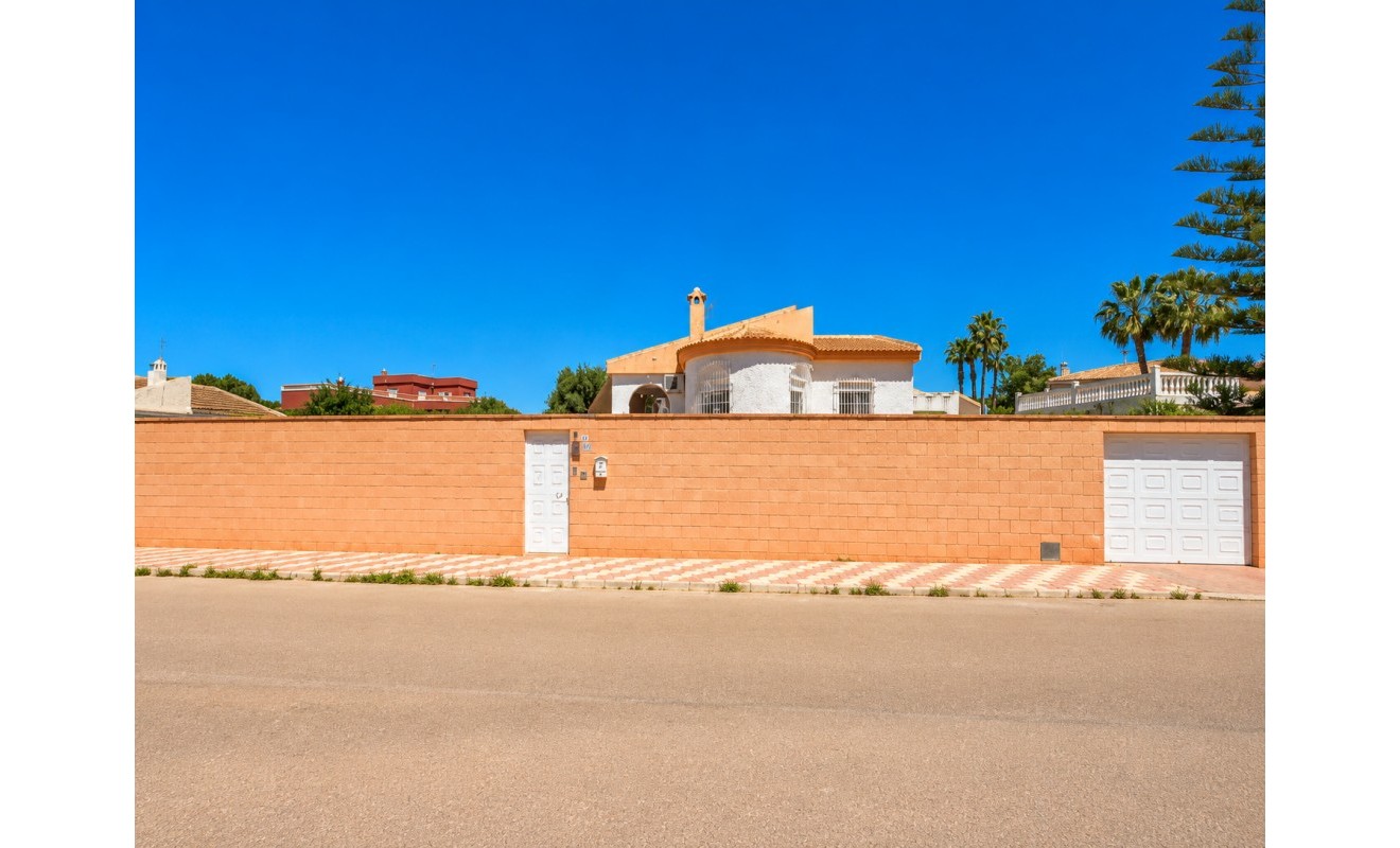 Wederverkoop - Villa - Torrevieja - La siesta
