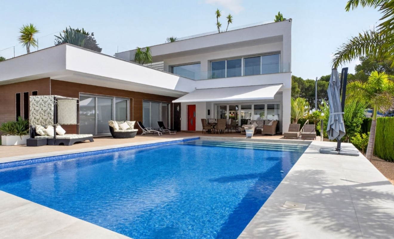 Revente - Detached villa - Pinar de Campoverde