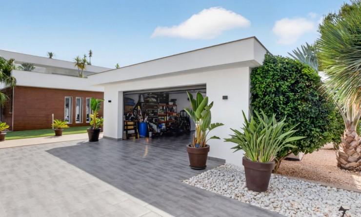 Revente - Detached villa - Pinar de Campoverde