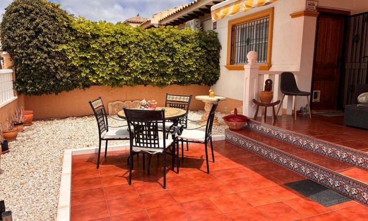Revente - Semi-detached house - Lomas de Cabo Roig