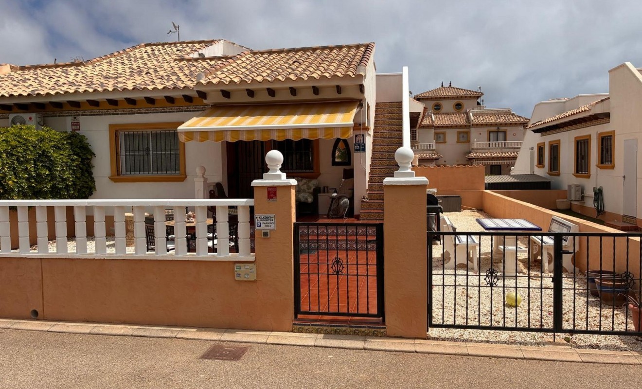 Revente - Semi-detached house - Lomas de Cabo Roig