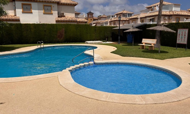 Revente - Semi-detached house - Lomas de Cabo Roig