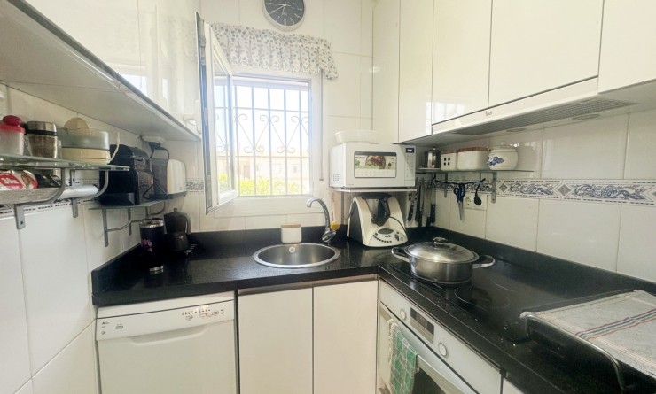 Wederverkoop - Bungalow - Torrevieja - Aguas Nuevas