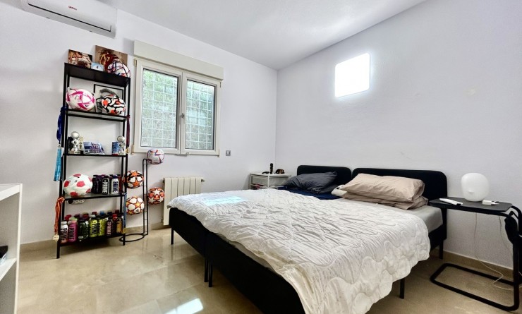 Revente - Villa - Villamartín
