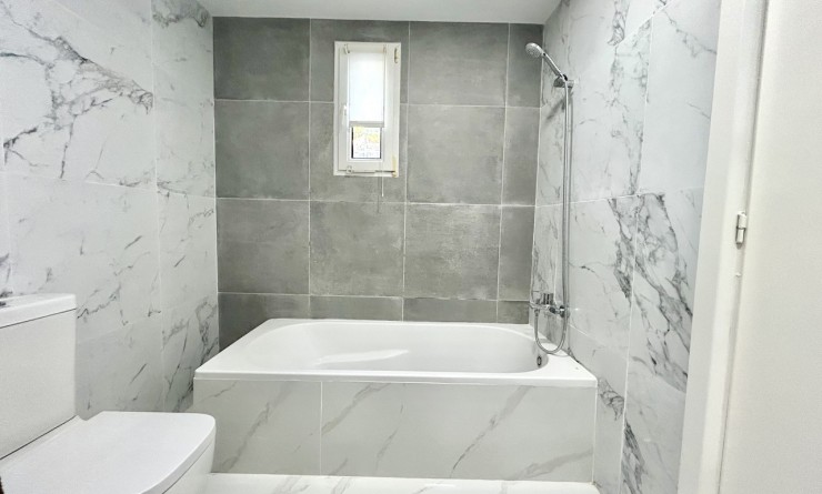 Revente - Villa - Villamartín