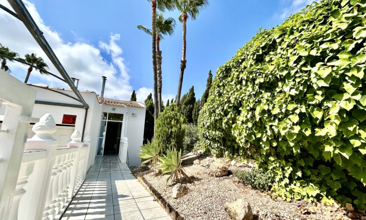 Revente - Villa - Villamartín