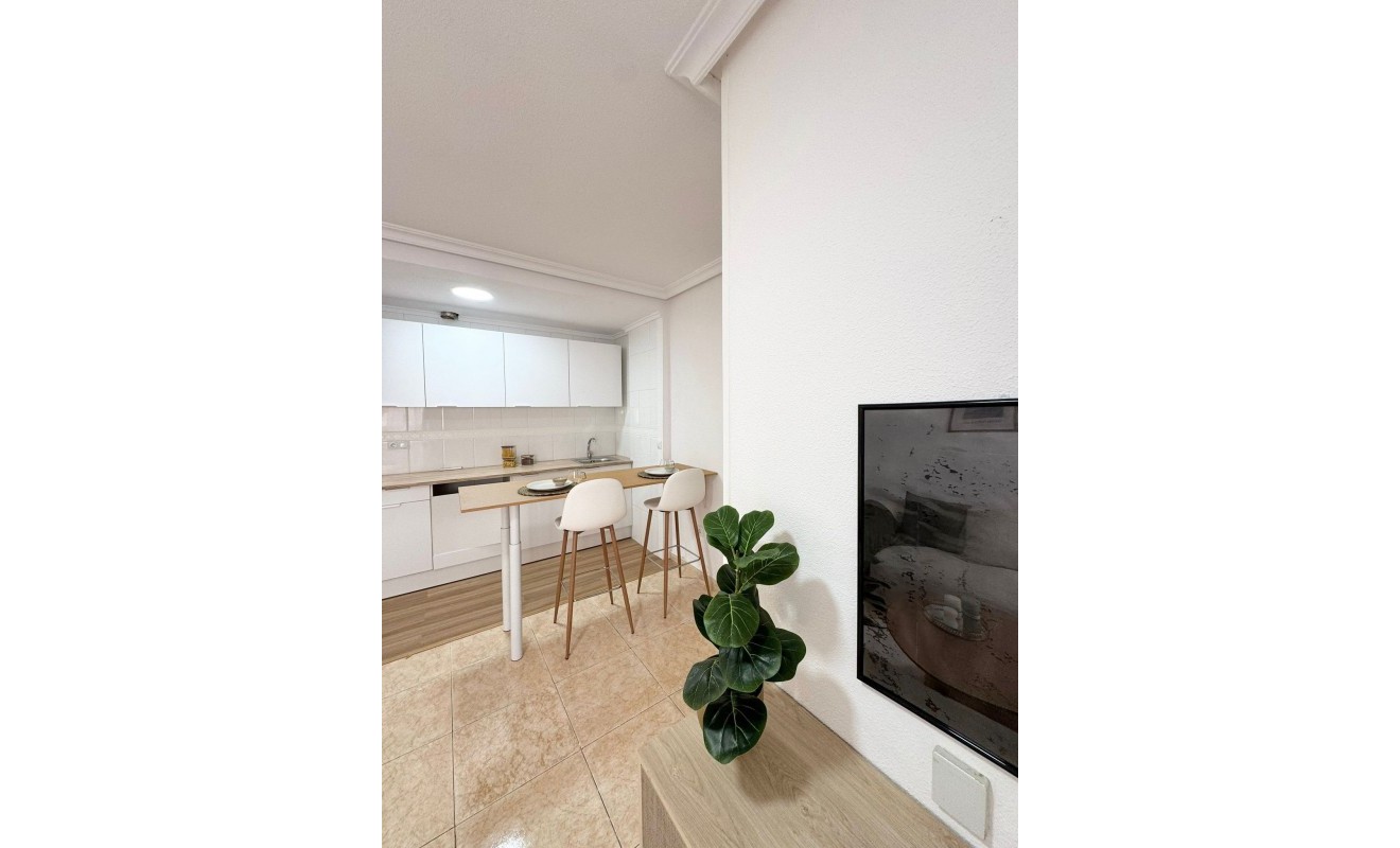 Wederverkoop - Flat - Torrevieja - Playa de los Locos