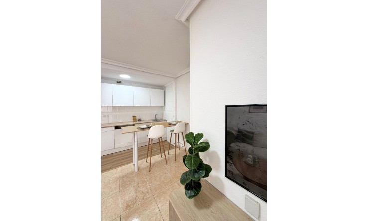 Wederverkoop - Flat - Torrevieja - Playa de los Locos