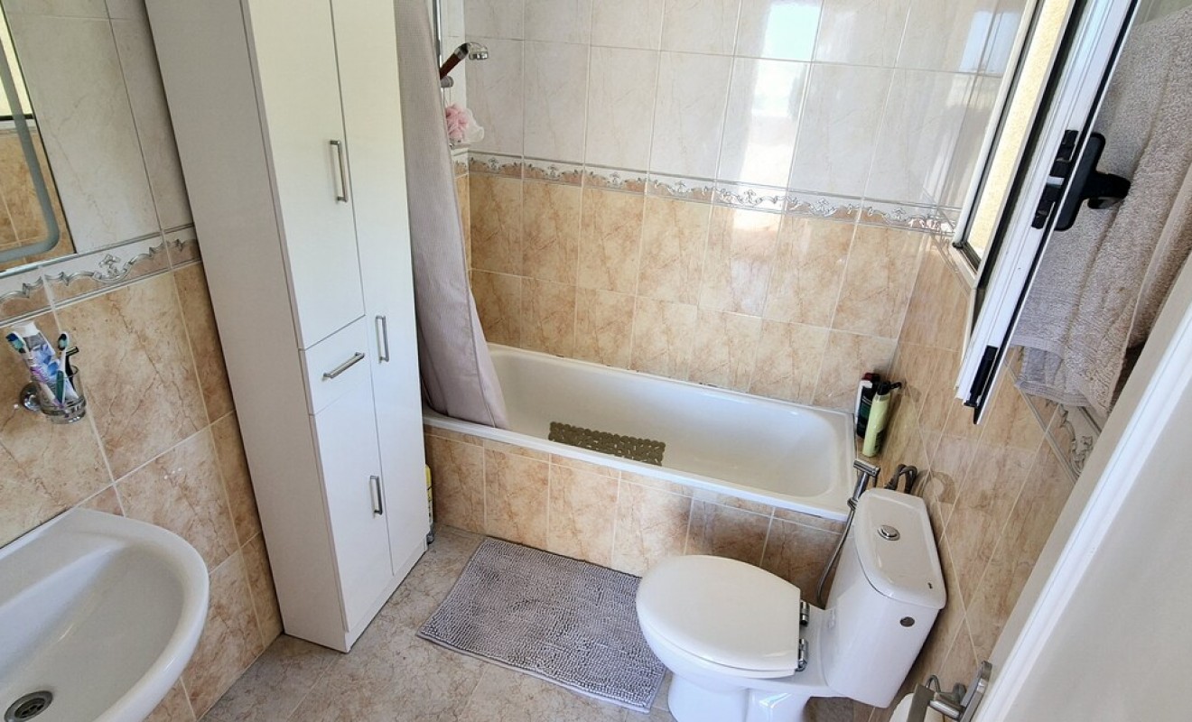 Sale - Villa - Villamartín - Costa Blanca