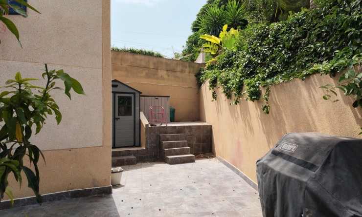 Sale - Villa - Villamartín - Costa Blanca