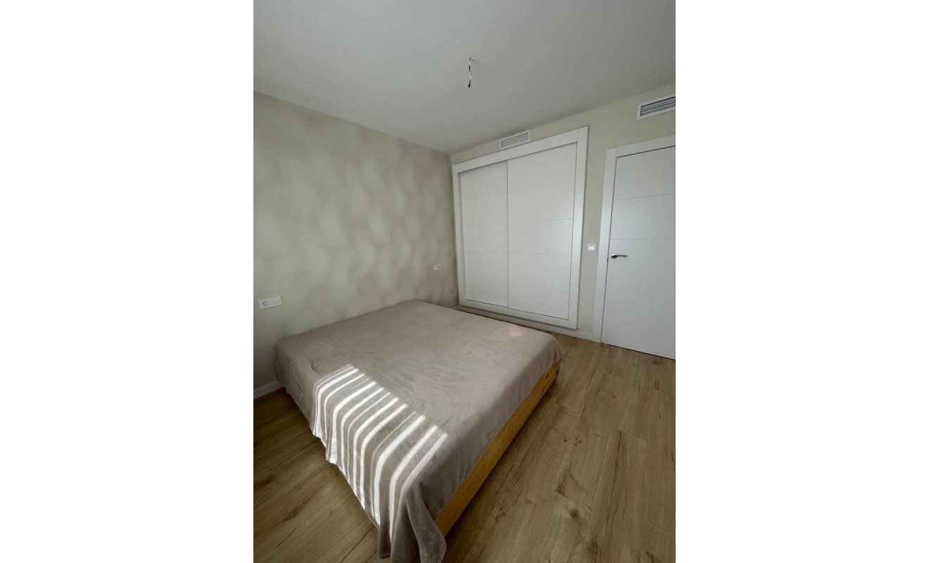 Wederverkoop - Apartment / flat - Villajoyosa - Cala de Villajoyosa