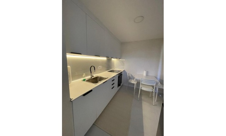 Wederverkoop - Apartment / flat - Villajoyosa - Cala de Villajoyosa