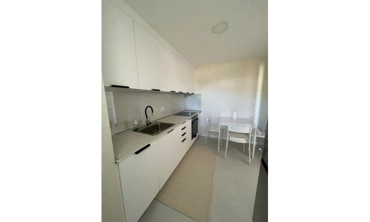 Wederverkoop - Apartment / flat - Villajoyosa - Cala de Villajoyosa