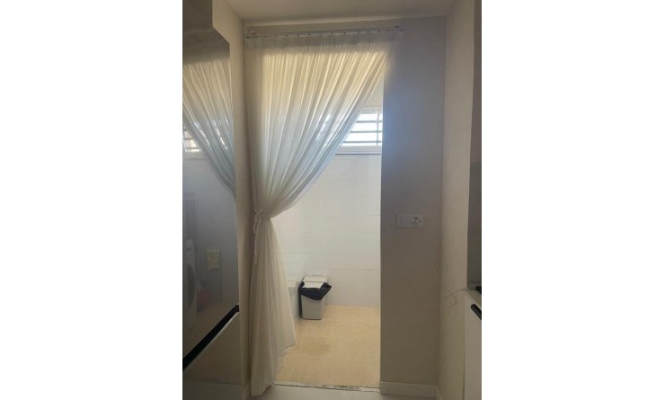 Wederverkoop - Apartment / flat - Villajoyosa - Cala de Villajoyosa