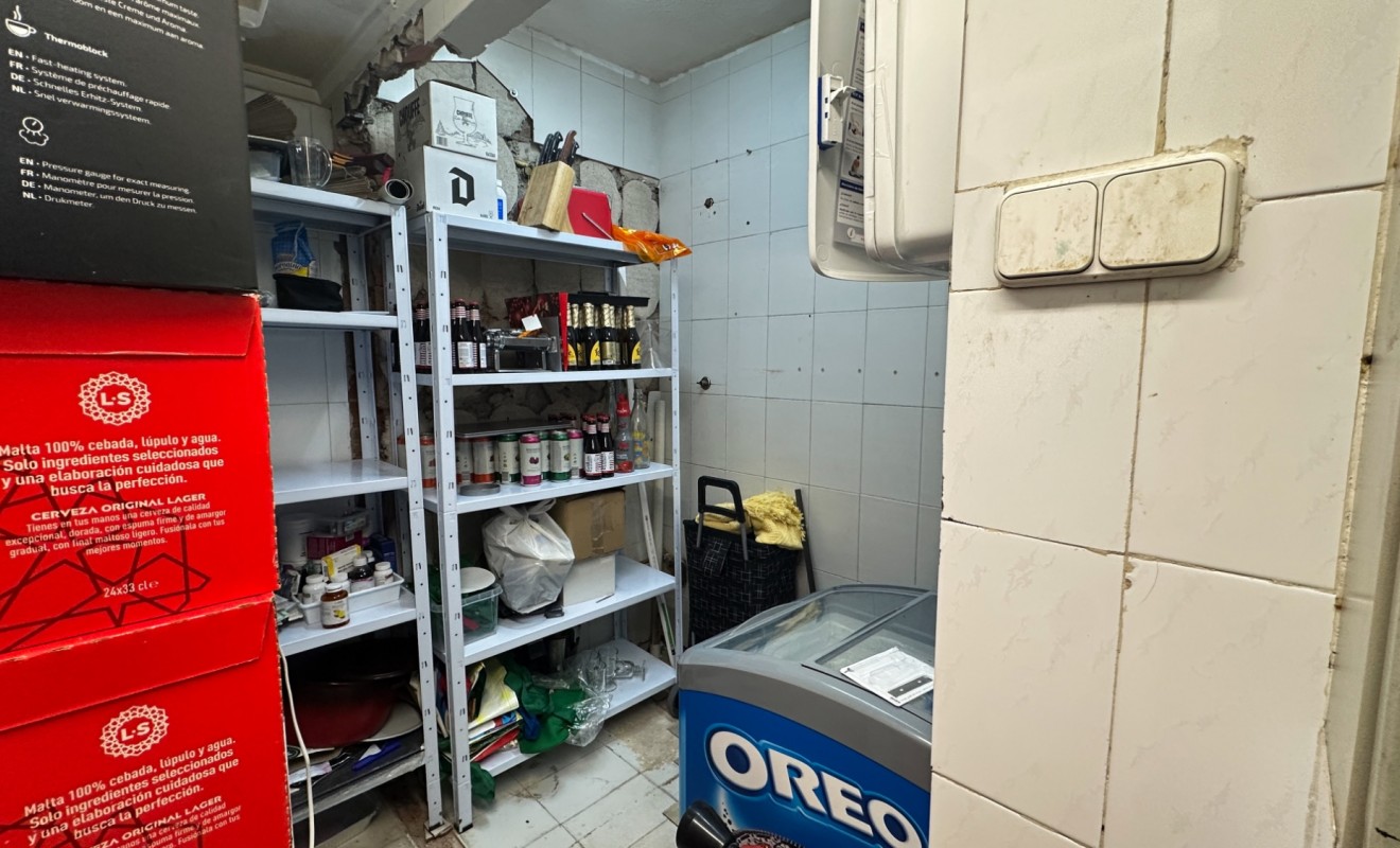 Revente - Commercial - Torrevieja - Playa del Cura