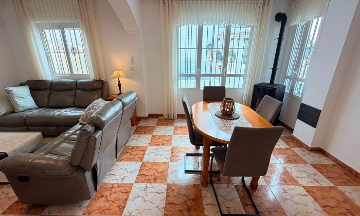 Wederverkoop - Semi Detached Villa - Lomas de Cabo Roig - Orihuela Costa
