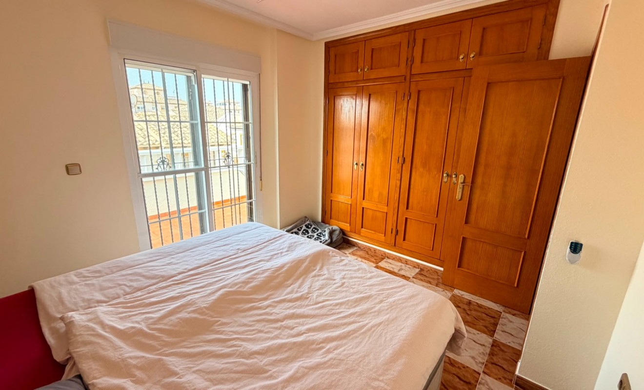 Wederverkoop - Semi Detached Villa - Lomas de Cabo Roig - Orihuela Costa