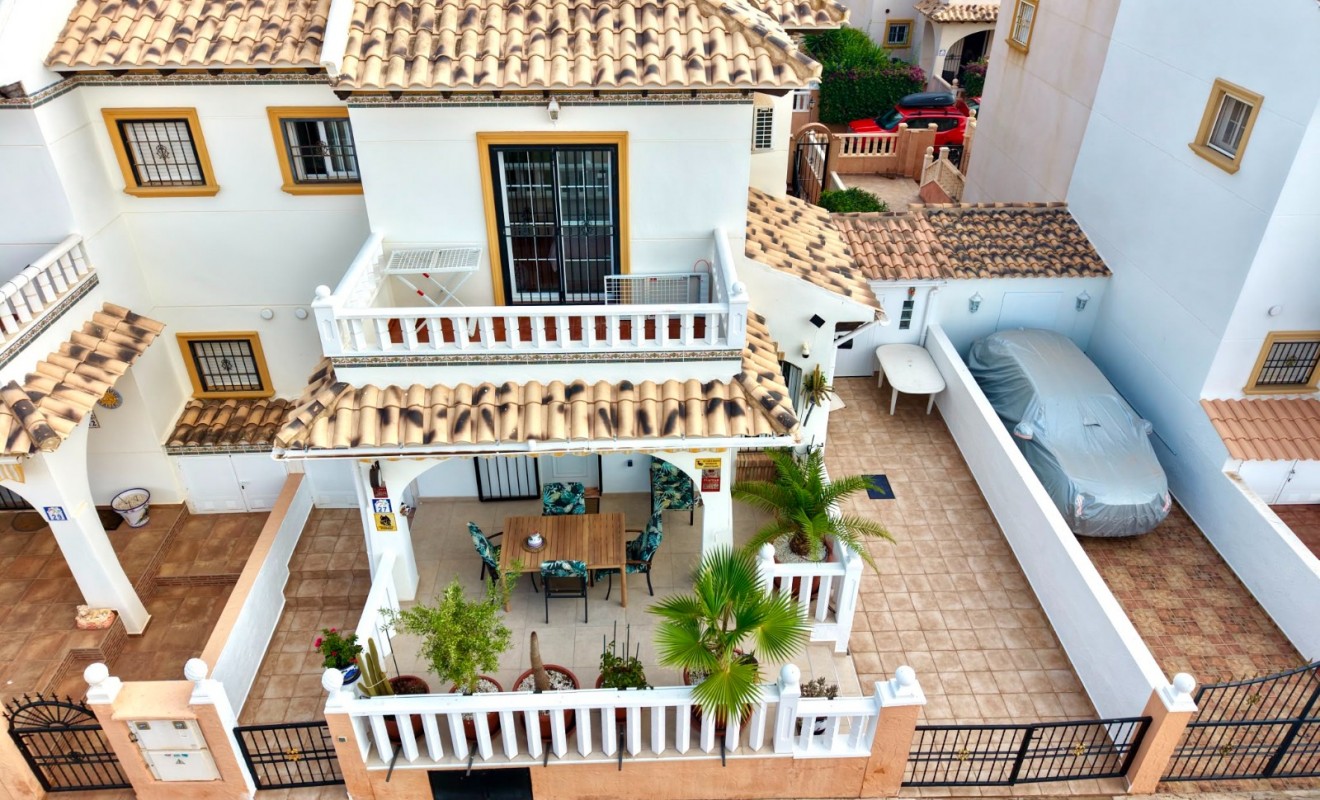 Wederverkoop - Semi Detached Villa - Lomas de Cabo Roig - Orihuela Costa