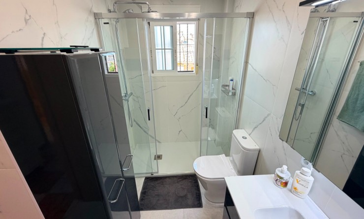 Wederverkoop - Semi Detached Villa - Lomas de Cabo Roig - Orihuela Costa