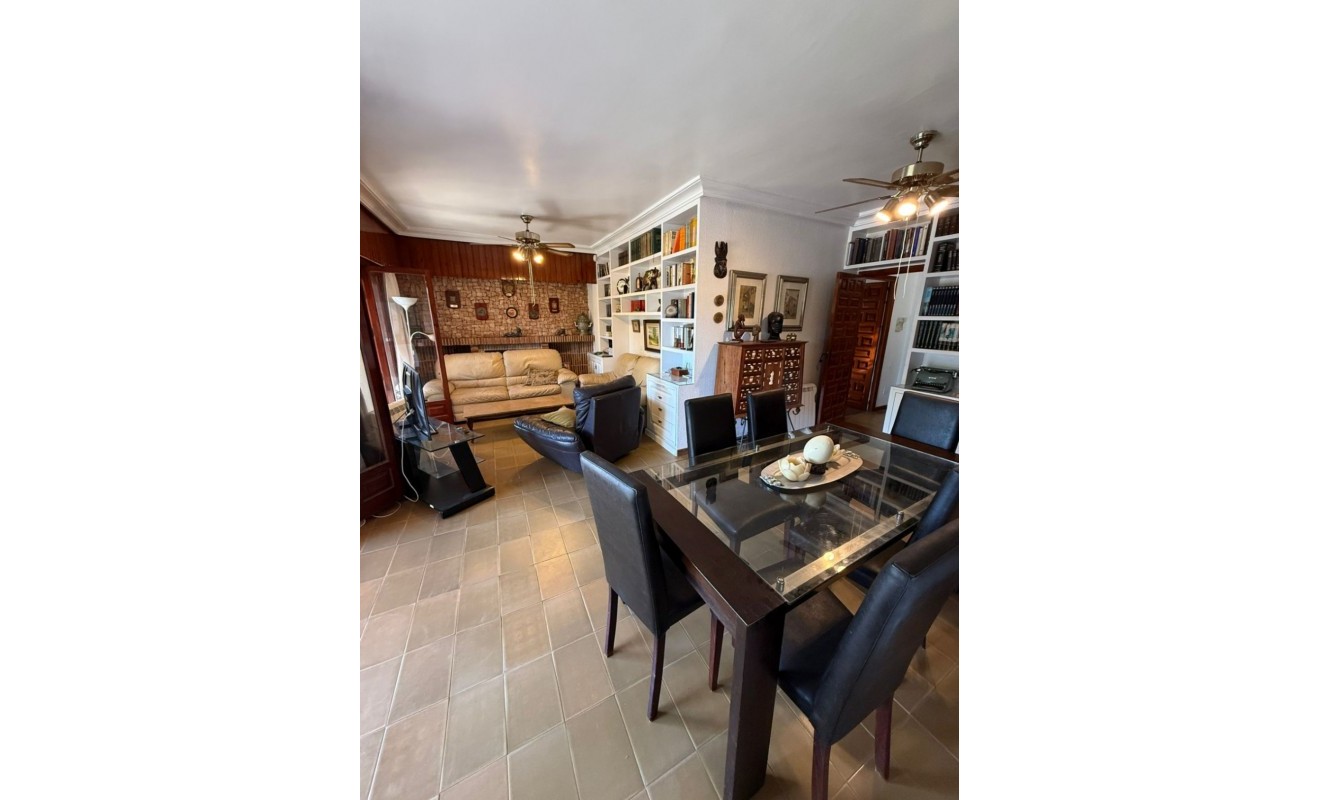 Revente - Villa - Orihuela - Campoamor