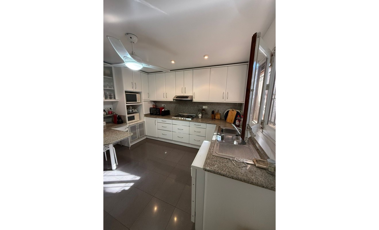 Revente - Villa - Orihuela - Campoamor