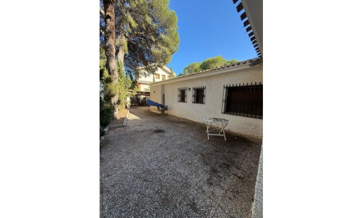 Revente - Villa - Orihuela - Campoamor
