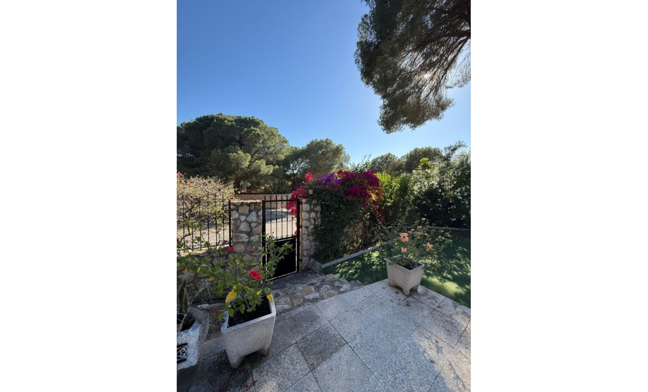 Revente - Villa - Orihuela - Campoamor