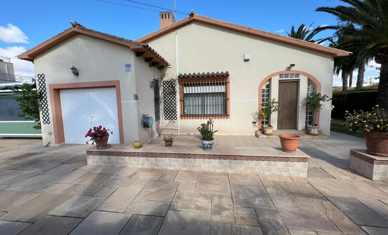 Wederverkoop - Villa - Orihuela - Cabo Roig