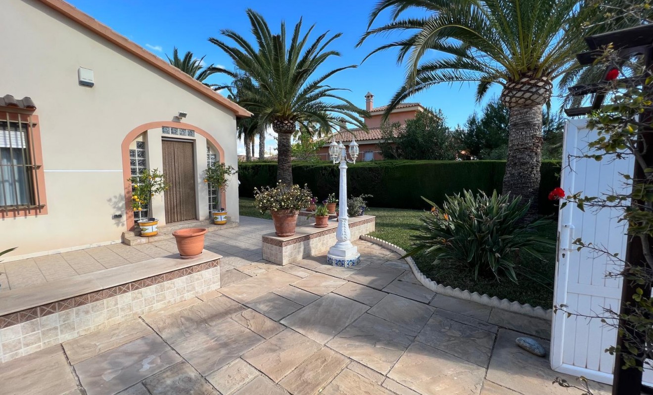 Wederverkoop - Villa - Orihuela - Cabo Roig