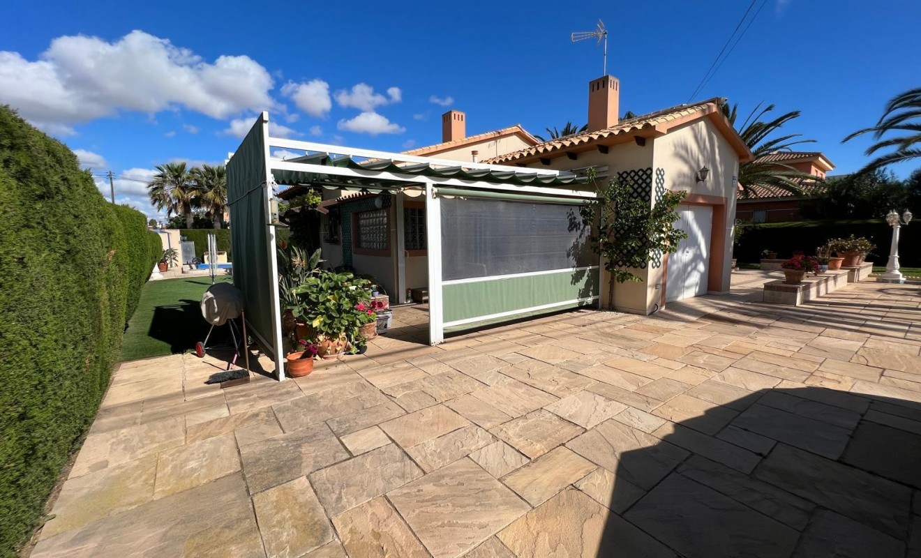 Wederverkoop - Villa - Orihuela - Cabo Roig
