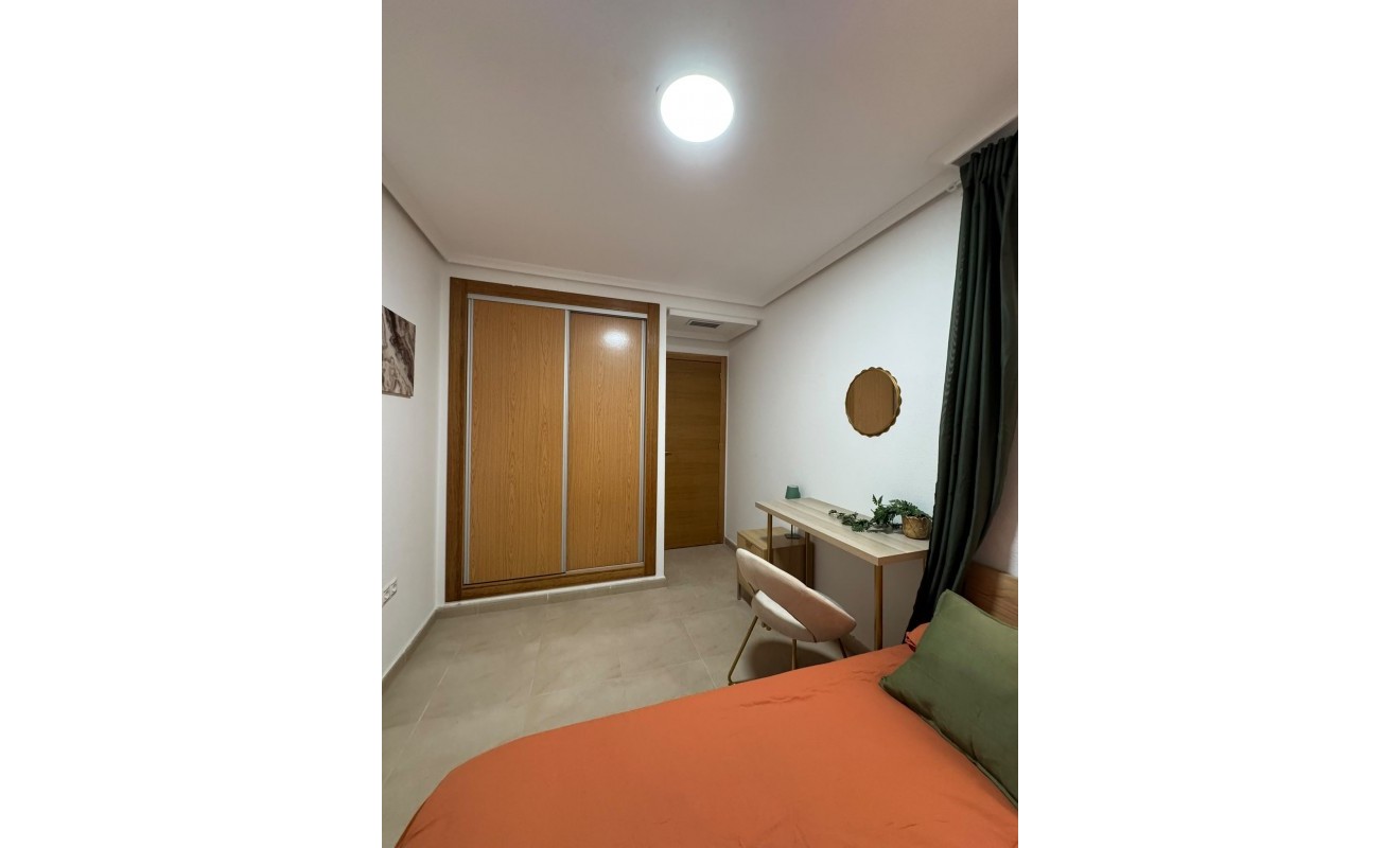 Wederverkoop - Appartement - Torrevieja - Puerto