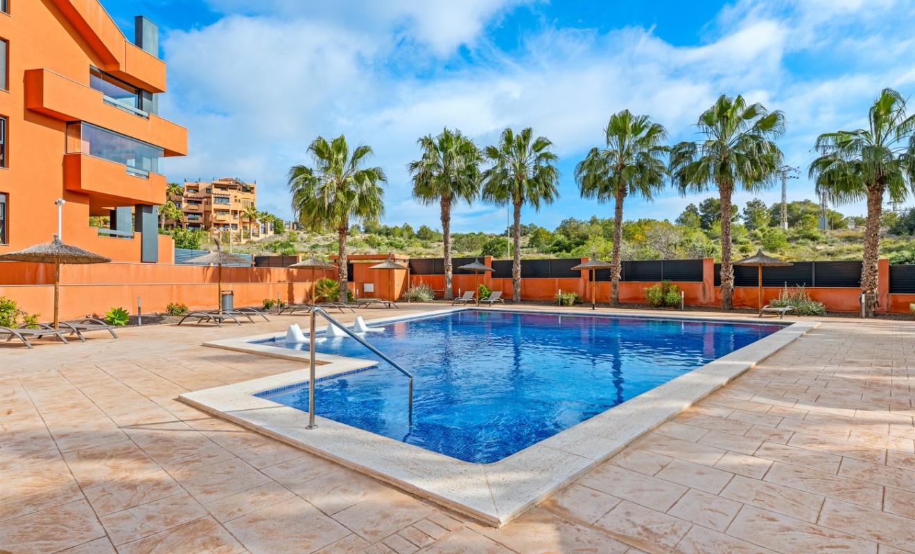 Wederverkoop - Apartments - Villamartin - Lomas del Golf