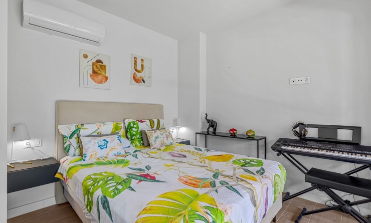 Wederverkoop - Apartments - Villamartin - Lomas del Golf