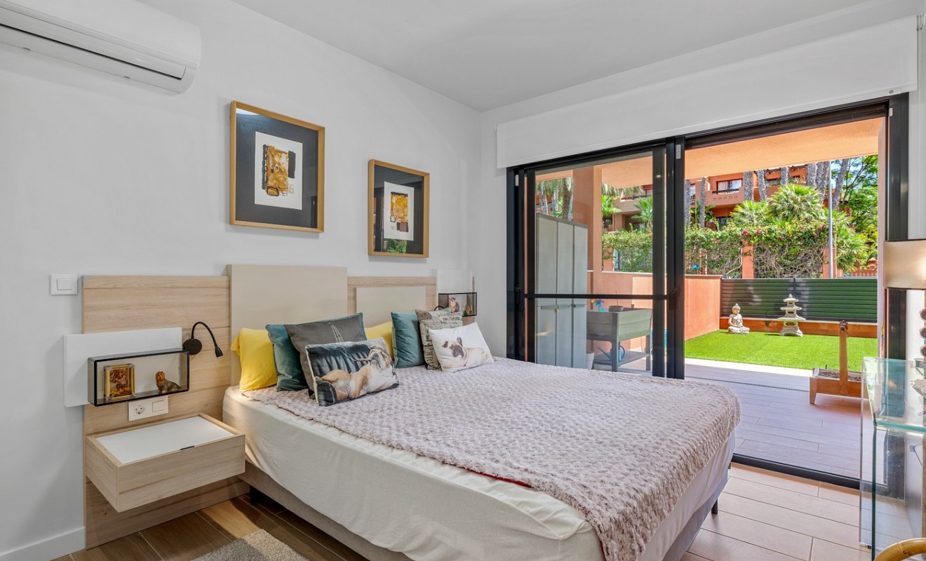Wederverkoop - Apartments - Villamartin - Lomas del Golf