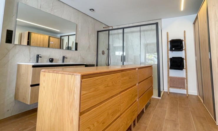 Wederverkoop - Herenhuis - Torrevieja - Nueva Torrevieja - Aguas Nuevas