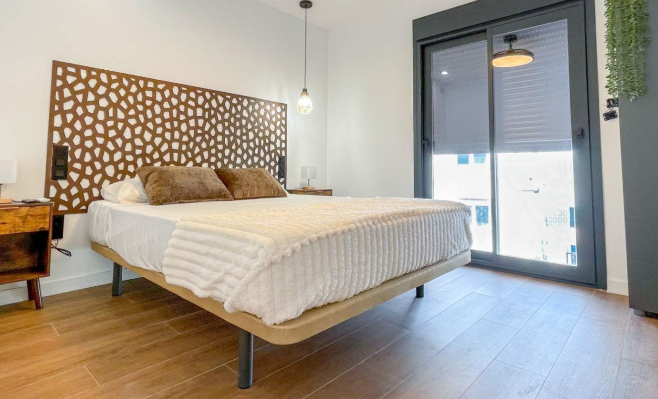 Wederverkoop - Herenhuis - Torrevieja - Nueva Torrevieja - Aguas Nuevas