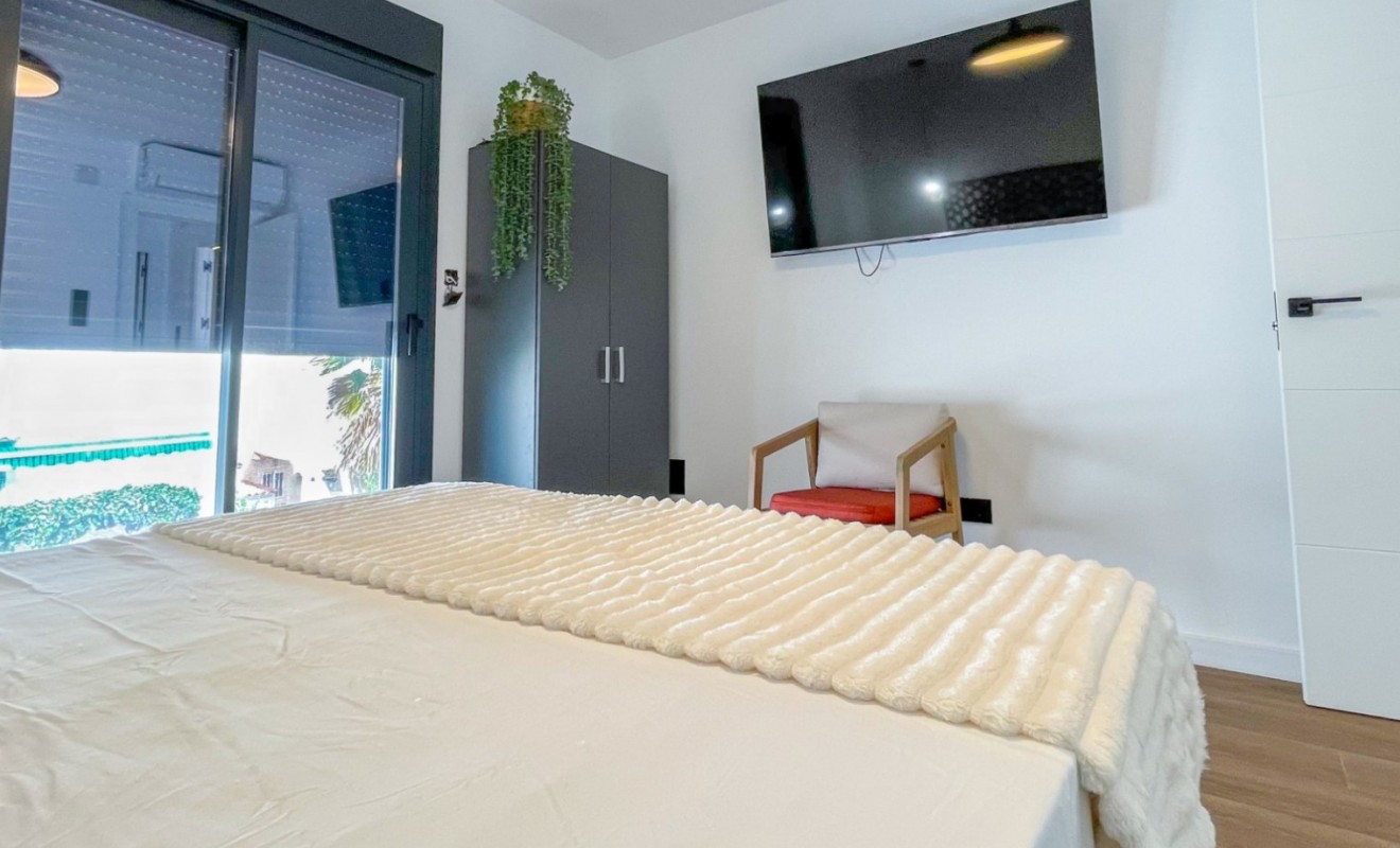Wederverkoop - Herenhuis - Torrevieja - Nueva Torrevieja - Aguas Nuevas