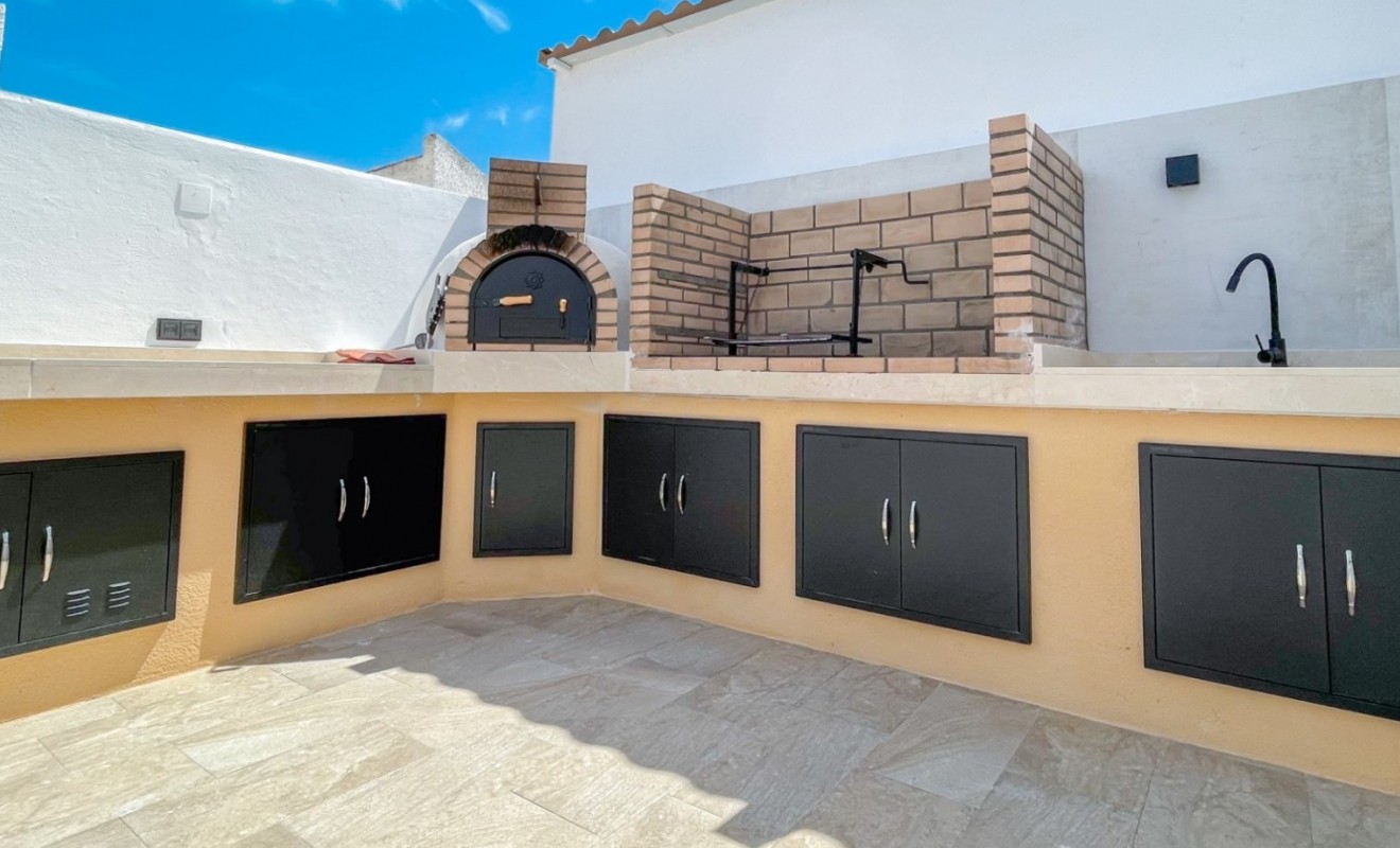 Wederverkoop - Herenhuis - Torrevieja - Nueva Torrevieja - Aguas Nuevas