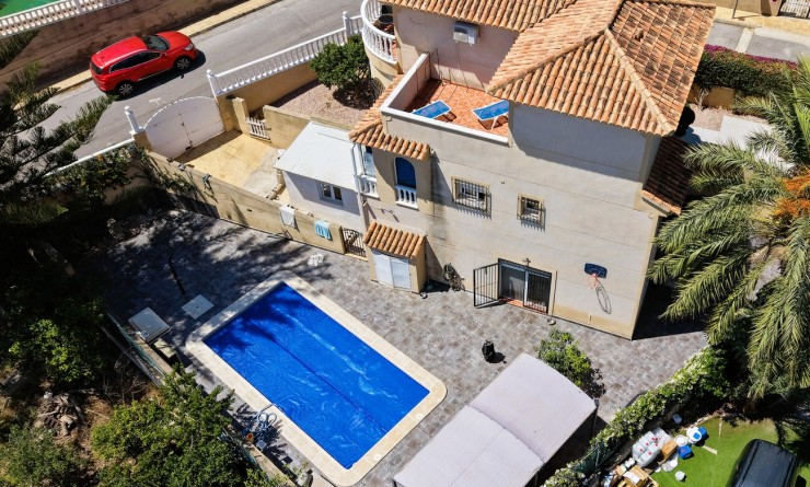 Sale - Villa - Villamartín - Costa Blanca