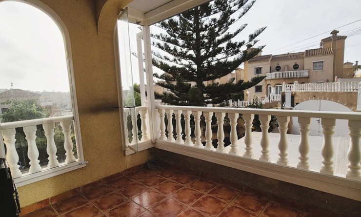 Sale - Villa - Villamartín - Costa Blanca