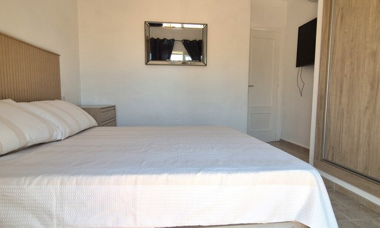 Sale - Villa - Villamartín - Costa Blanca